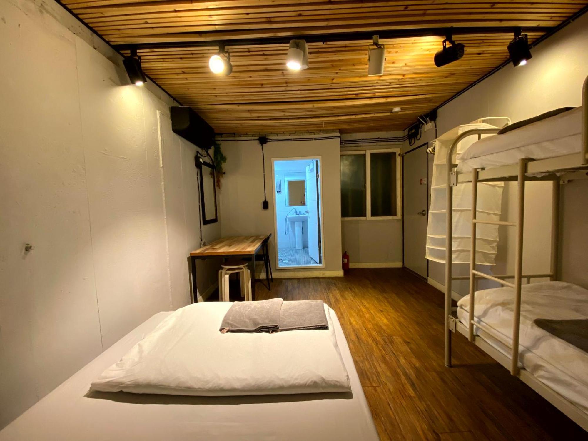 Itaewon Inn Seul Quarto foto